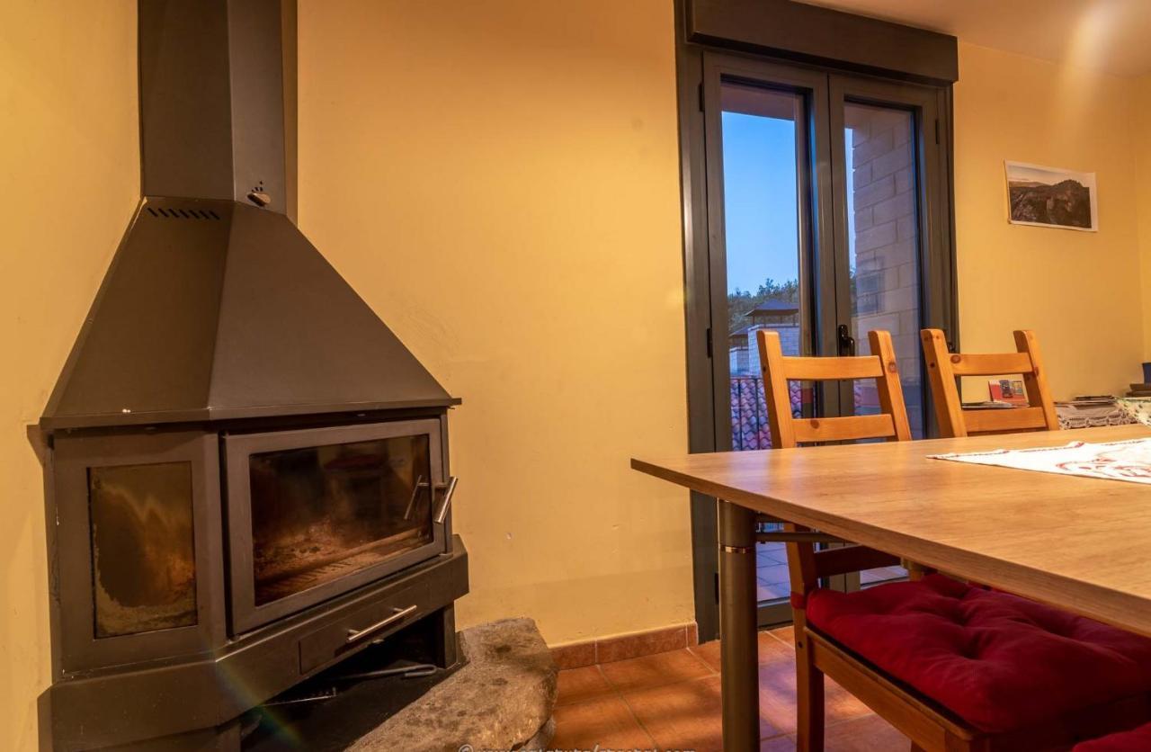 Casa Rural Graeras En Castigaleu Exteriör bild