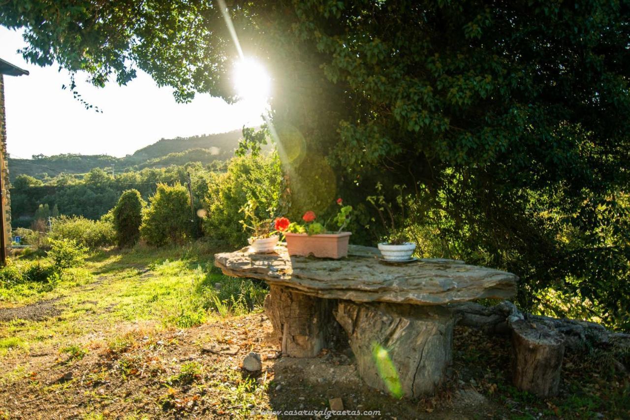 Casa Rural Graeras En Castigaleu Exteriör bild